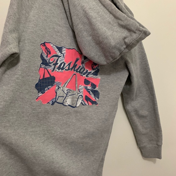 Nevada Fashion Graphic Print Hoodie - Picture 2 of 5